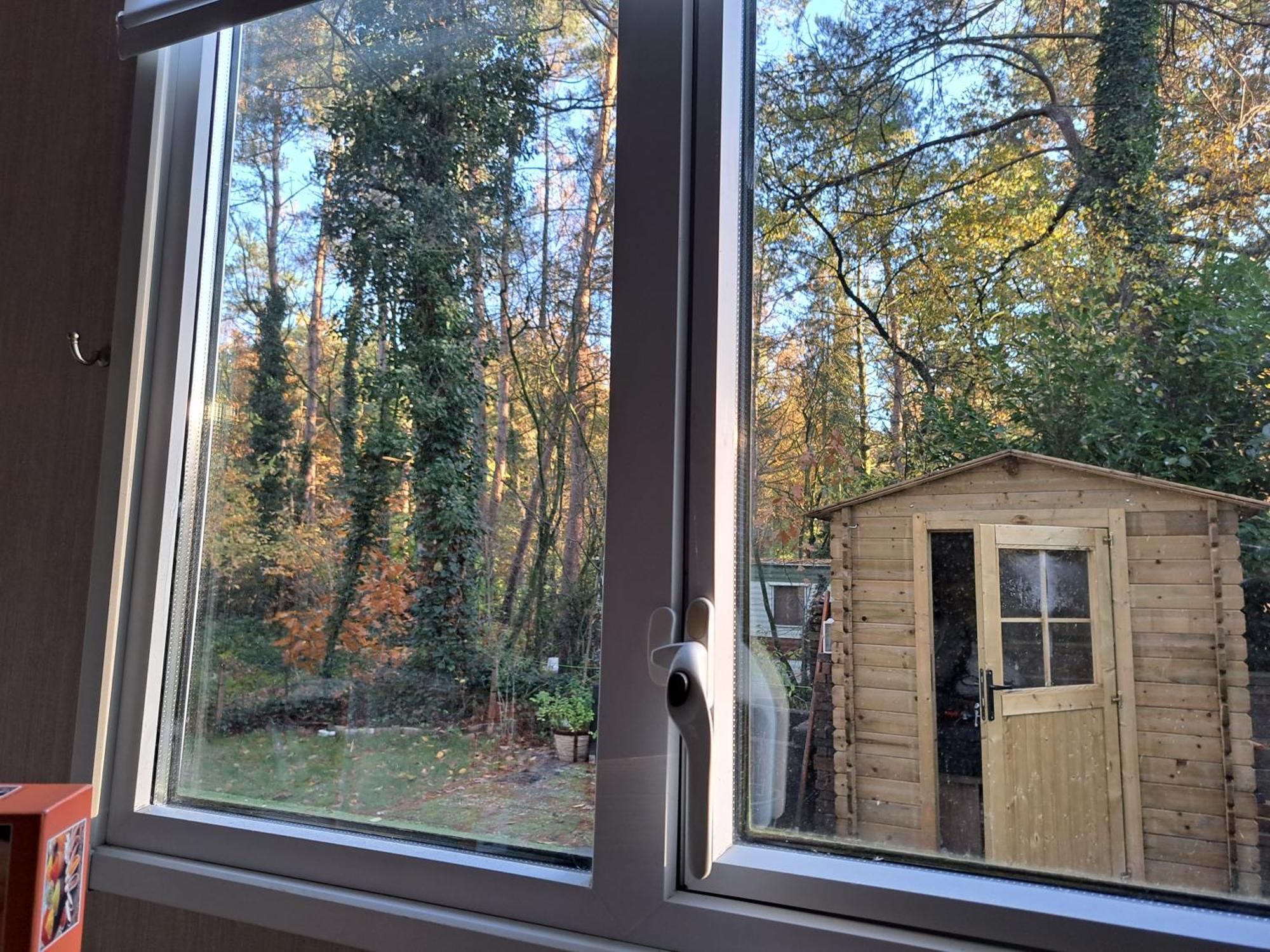 Ruim Chalet, Midden In Het Bos! Nunspeet Exterior foto